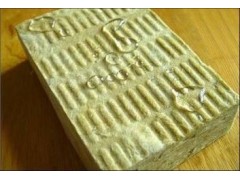 山東國標(biāo)外墻阻燃巖棉廠家電梯井吸音板保溫巖棉銷售電話