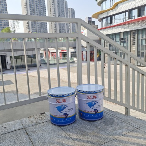 四川成都富鋅底漆/環(huán)氧富鋅底漆/無(wú)機(jī)富鋅底漆廠家發(fā)貨